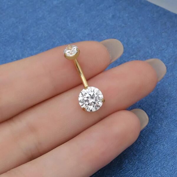piercing de umbigo titanio dourado zirconia cravejada e rosca interna