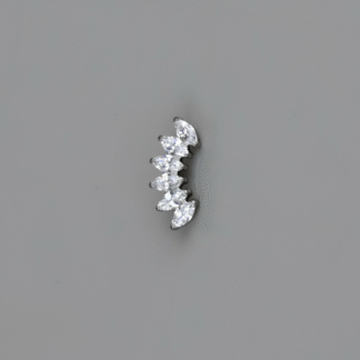 Piercing Cluster Navete em Titânio com Zircônias